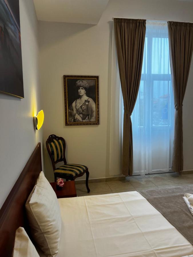 Hotel Central Balchik Exterior photo